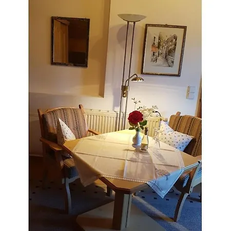 With 1 Bedroom * 菲施巴豪